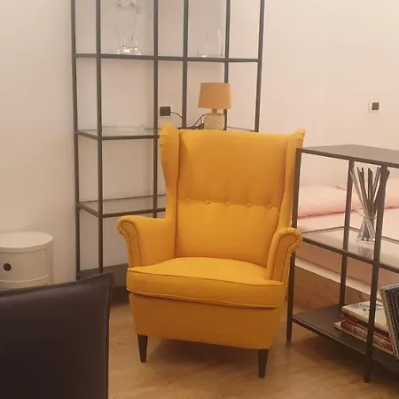 Isola Dal Verme Flat Apartman