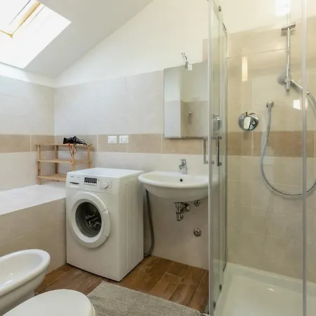 Daire Alessia's Flat - Affori *