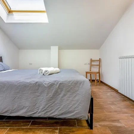 Daire Alessia's Flat - Affori *