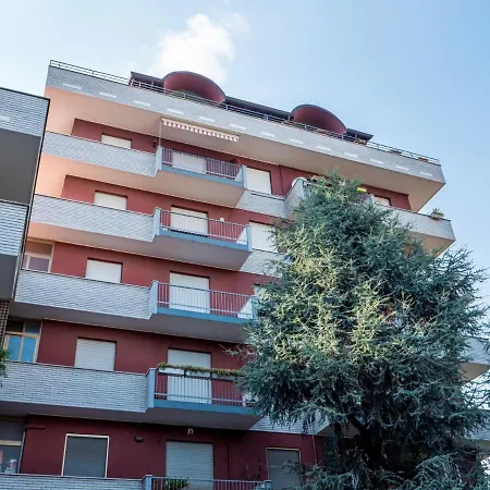 The Best Rent - Large And Bright Two-bedrooms With Balcony Milão