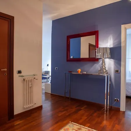 Pop_house, In The Heart Of Milano!