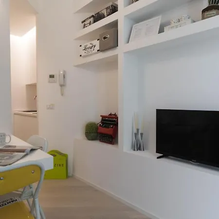 Apartament Italianway Easy - Raffaello Sanzio 17 Mediolan