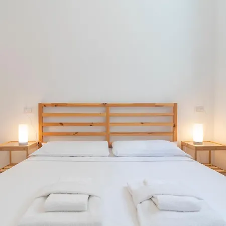 Apartment Renovated Flat Close To Navigli - Fra Bartolomeo Milan