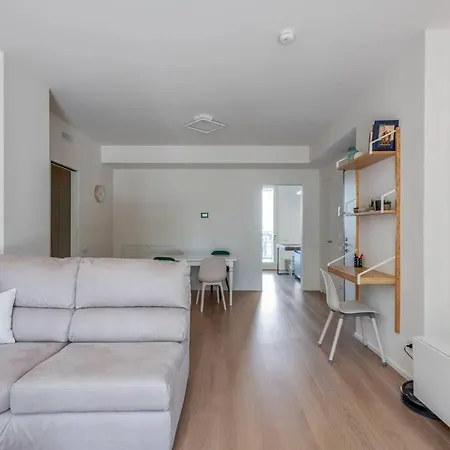 Easylife - Modern And Spacious In Fiera Life Holiday home