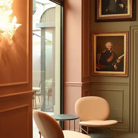 Worldhotel Casati 18 Hotell