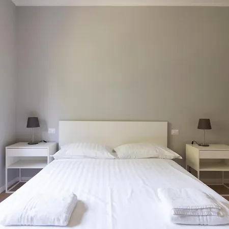 Youhosty - Solari 43 Apartment Milan