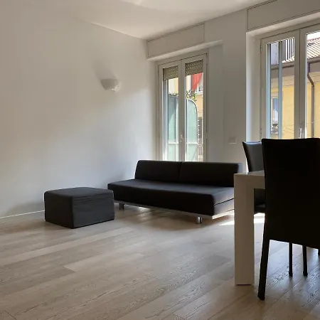 Bright & Spacious Near Navigli - Ponti 公寓 *