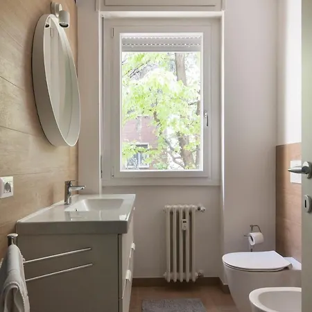 Youhosty - Solari 43 Daire Milano