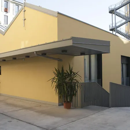 Brand New Ortiquattro Apartament Mediolan