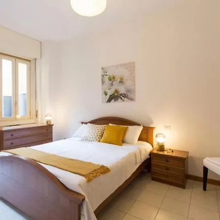 아파트 Cute One Bedroom Flat In The Center Of Milan Qs004