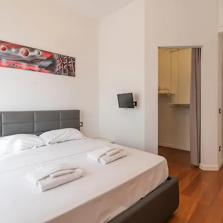 Luxury Close To Navigli - Bari Apartment