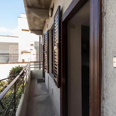 De Angeli Cozy Apartment- Youhosty Lejlighed