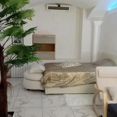 Gæstehus Room In Lodge - Basement In Shared Apartment Milano