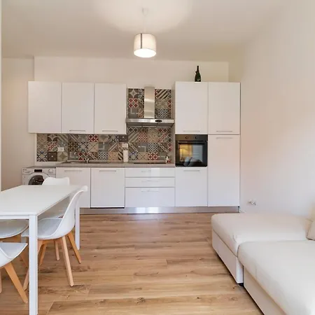 New Renovated Apartment Close To Navigli - Bordighera Apartment