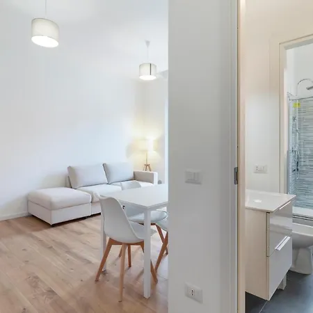 New Renovated Apartment Close To Navigli - Bordighera Milan