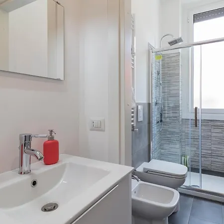 New Renovated Apartment Close To Navigli - Bordighera *