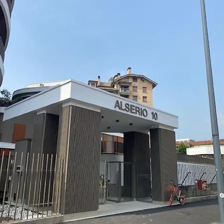 Number House - Number 10 *