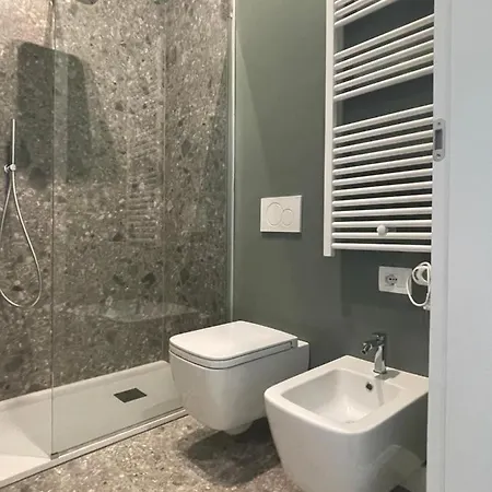 Bilocale Di Prestigio: Centro *