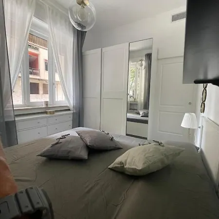 Bilocale Di Prestigio: Centro *