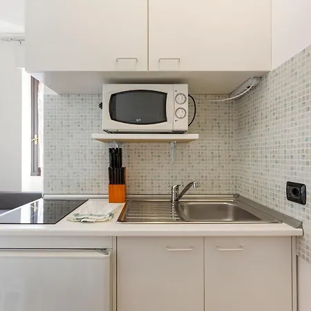 Hostmate - - Sammartini's Stay- Appartement Milaan