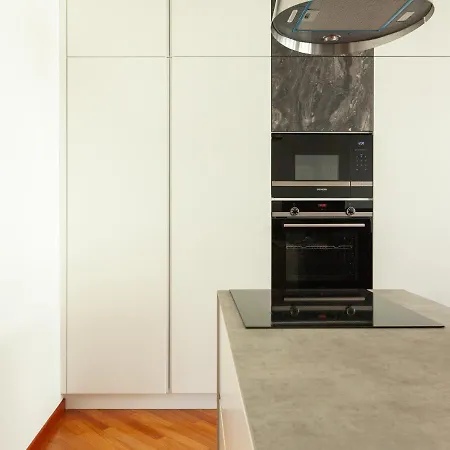 Easyhomes-madonnina View Milão