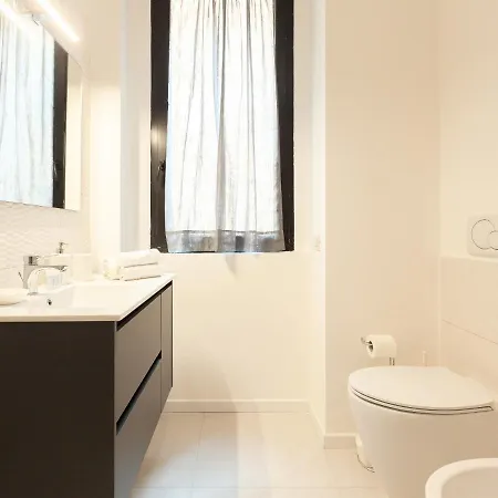 Easyhomes-madonnina View Apartamento