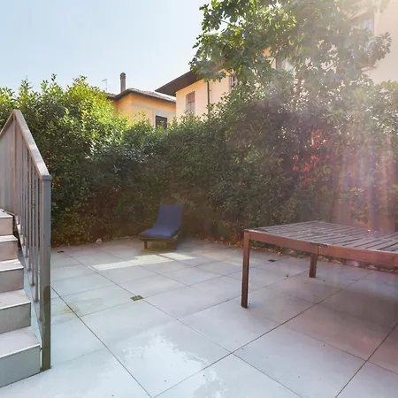 Amendola Milanocity Villa With Private Garden! Villa Milan