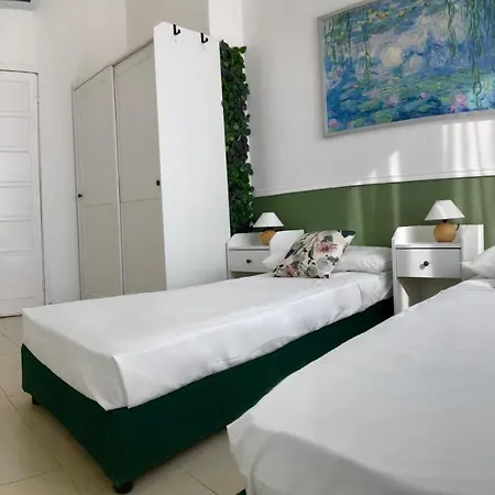 Marco Polo Greenroom * Milan