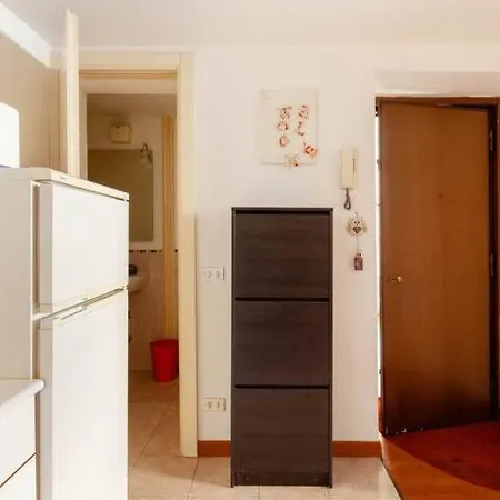 Yourvacanza Navigli Loft شقة *