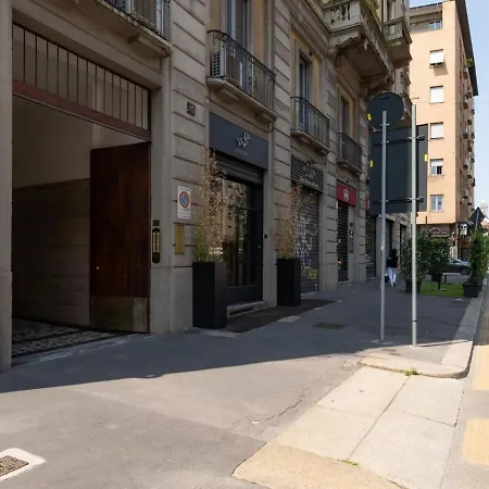 The Rent - Lovely Loft With Balcony Near Piazza Vetra 밀라노