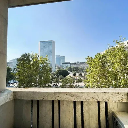 Konukevi Il Giramondo Milano