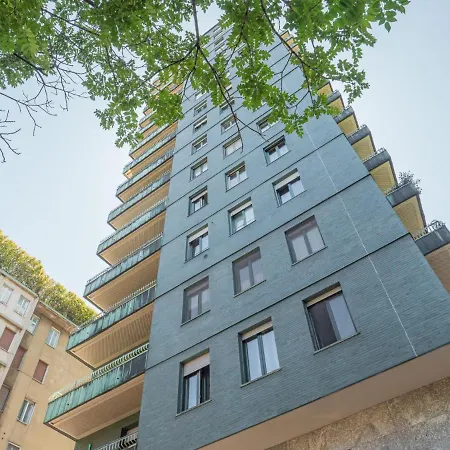 The Rent - Spacious One-bedroom In Moscova District Milánó
