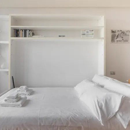 Italianway - Biancamano 2 Apartment Milan