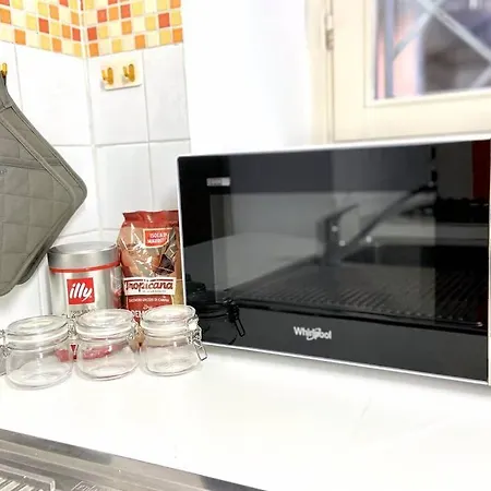 Boutique In Center: Duomo Scala Apartment