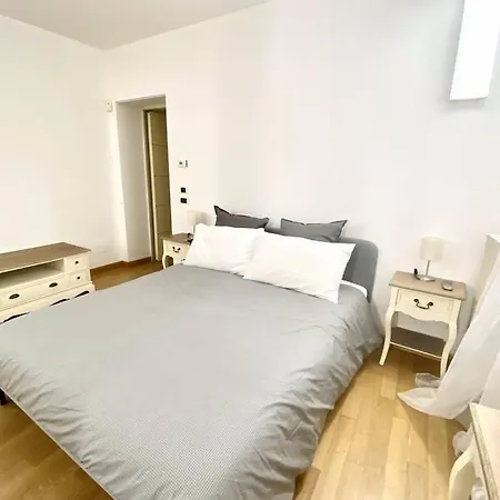 Apartment Boutique In Center: Duomo Scala *