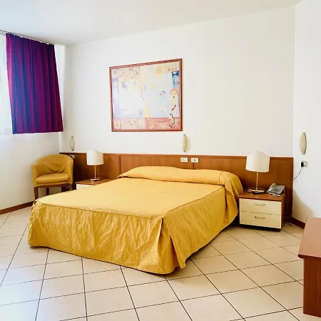 サン シロ フィエラ 2*