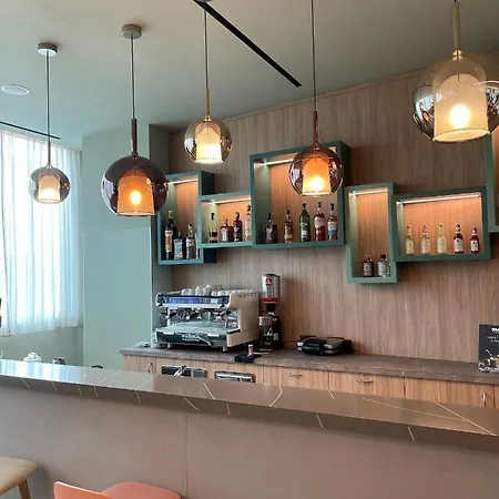 H2c Milanofiori Hotel