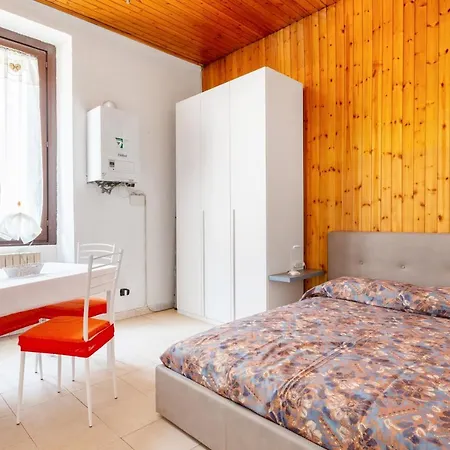 Darsena Navigli - Porta Genova M2 Milano