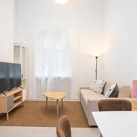 Hemeras Boutique Homes - Near Citylife Apartment *