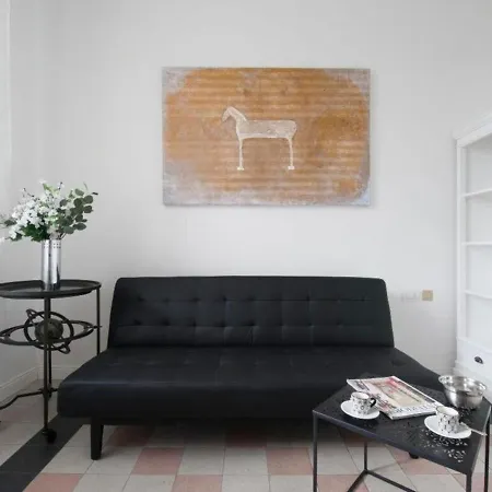 Bacone Liberty Vittoria By Halldis Apartment Milan