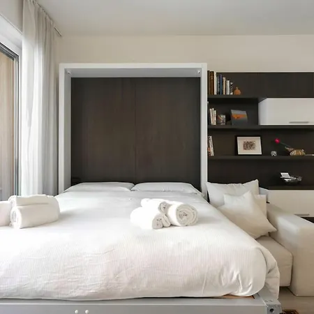 Pastorelli - With Parking - By Halldis Lägenhet