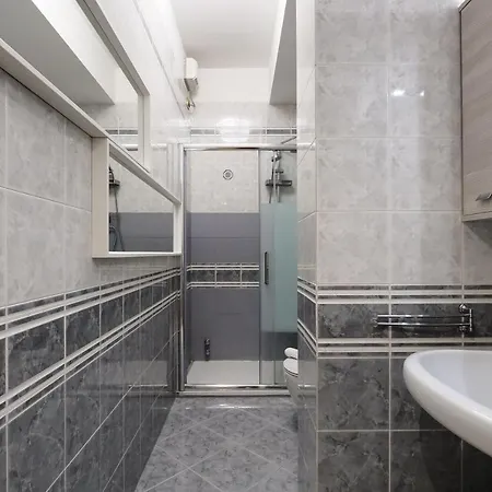 Primopiano - Via Pavia *