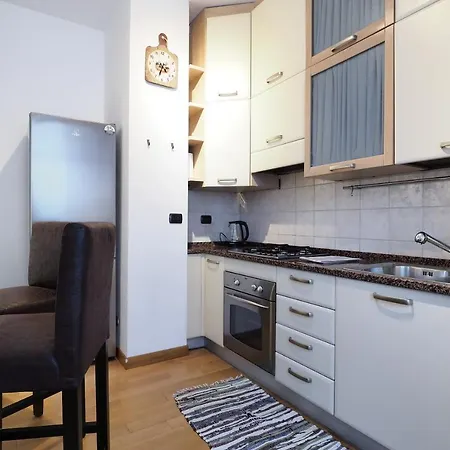 Appartement Primopiano - Via Pavia Milaan