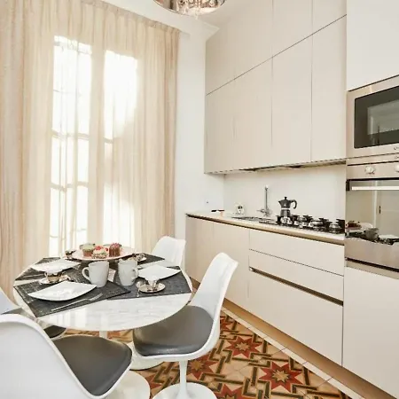 Vallazze Luxury By Halldis Apartment