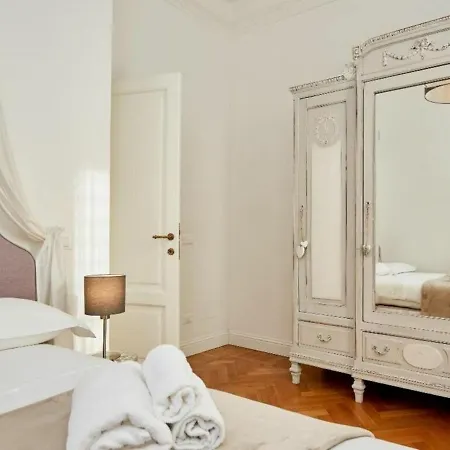 Apartment Vallazze Luxury By Halldis *