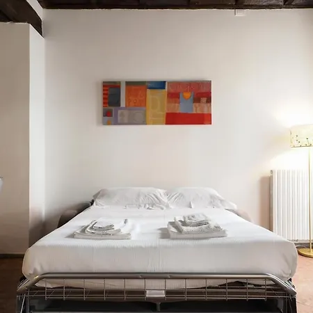 Mila Magenta * Μιλάνο