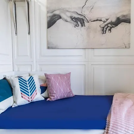 Joivy Lovely For 2 With Balcony Near Duomo Apartment Milan