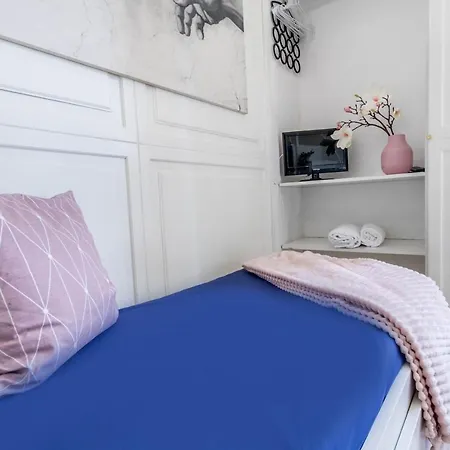 Joivy Lovely For 2 With Balcony Near Duomo Apartment *