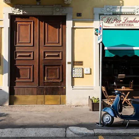 Cosy - Porta Romana M3 شقة