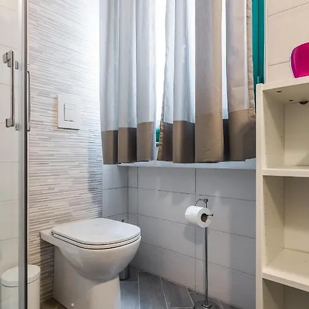 Hostmate - - Via Sapeto - Sant'ambrogio Daire *